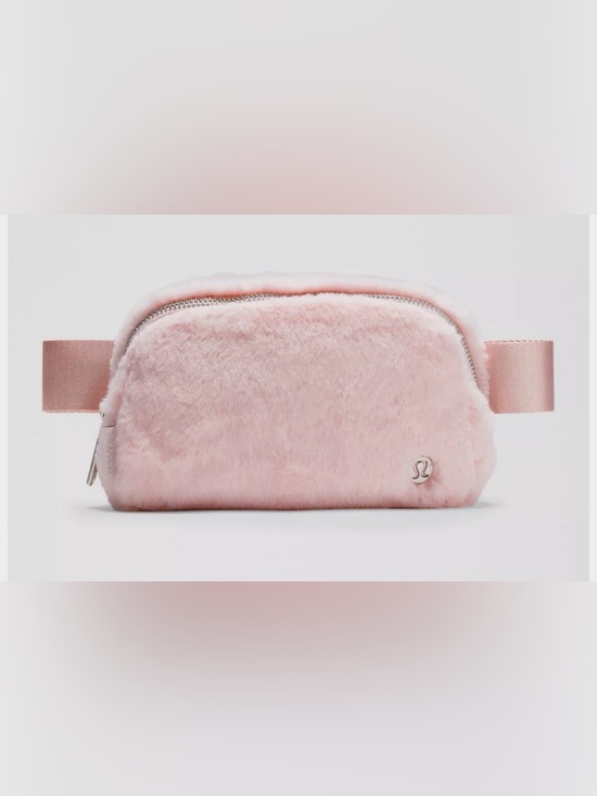 lululemon athletica Handbags - NWT Lululemon Everywhere Belt Bag Strawberry Milkshake Plush Fleece 1L